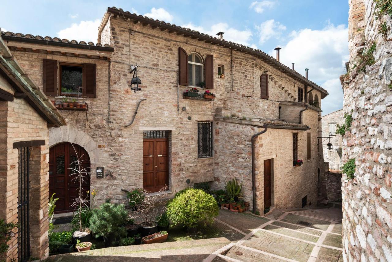 Casa Clara Appartamenti Assisi Kültér fotó